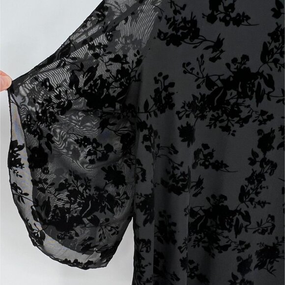 Valolia Womens Sheer Velvet Floral Blouse Tunic Size 3XL Black Whimsigoth Grunge - Picture 4 of 12